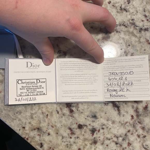 Dior ROSE DES VENTS NECKLACE - Rose Gold - Picture 4 of 4